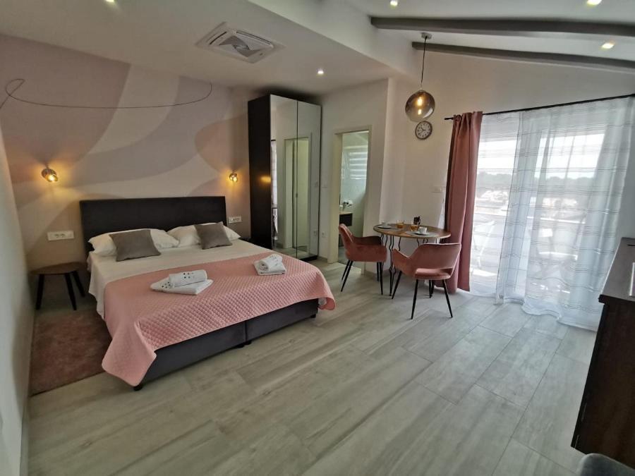 New Nikolina 4 Star Apartamento Mali Lošinj Exterior foto