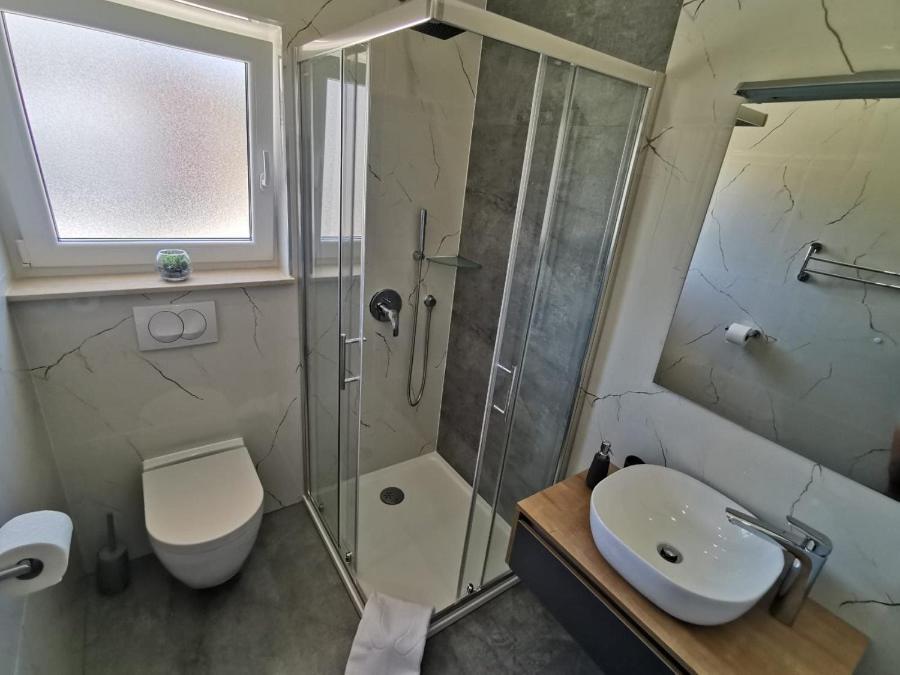 New Nikolina 4 Star Apartamento Mali Lošinj Exterior foto